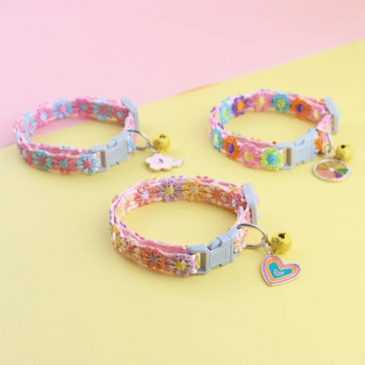 Lace Flower Decoration Pet Collar with Bell